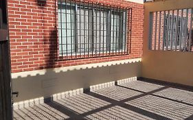Casa de Praia a poucos passos da Praia 8 Pessoas Churrasqueira e Garagem